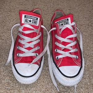 Converse Chuck Taylor low top sneakers